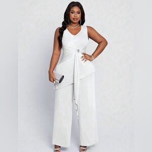 Elegant White Sleeveless Jumpsuit